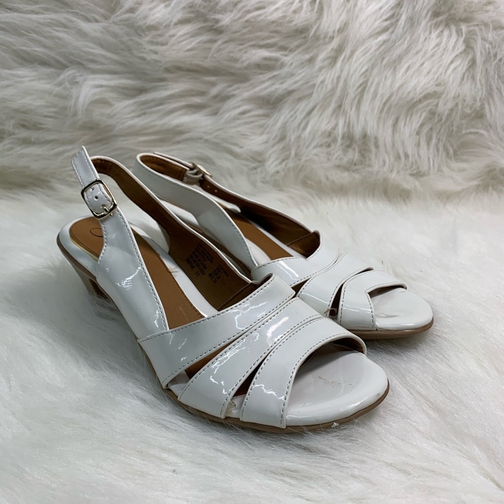 Women’s Solos by Soft spots Sz. 7